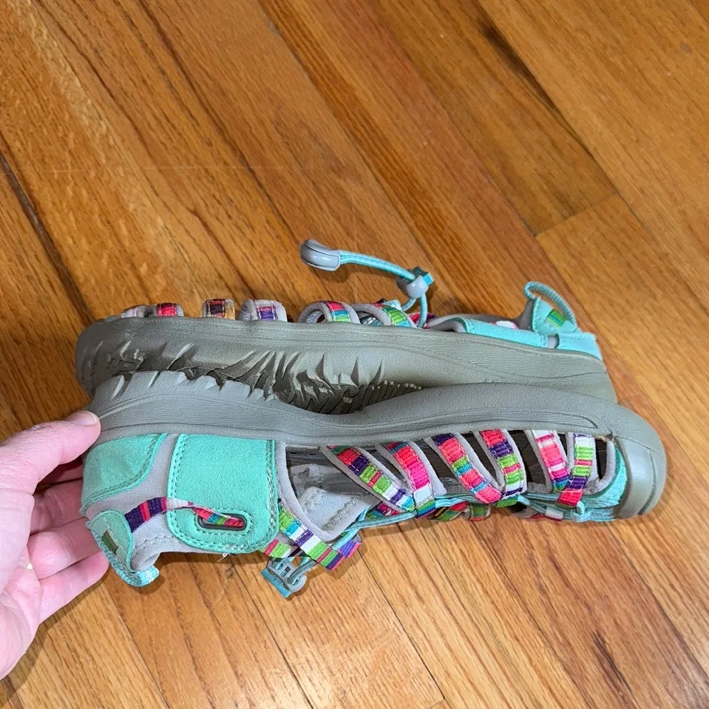 Keen Whisper Youth Size 5‎ Womens 7.5 Hiking Sandals 